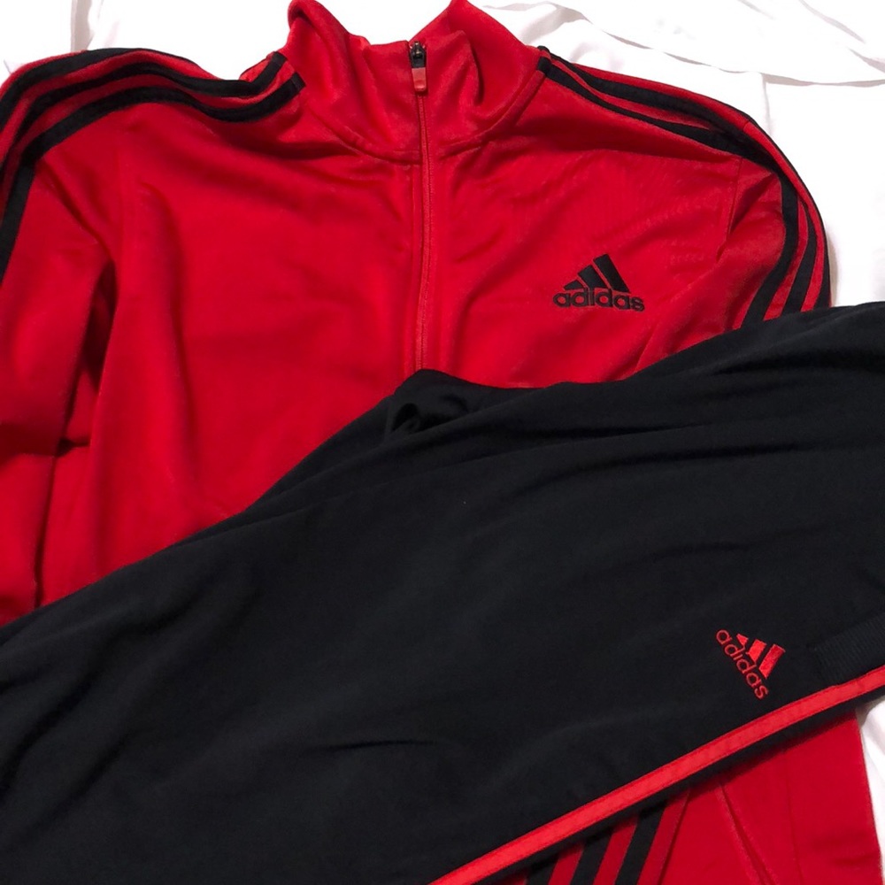 Men’s Adidas Track Suit